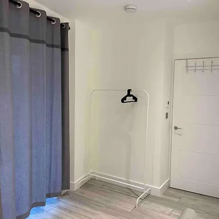 Stylish And Cosy 2 Bedroom Flat In Croydon Exterior photo