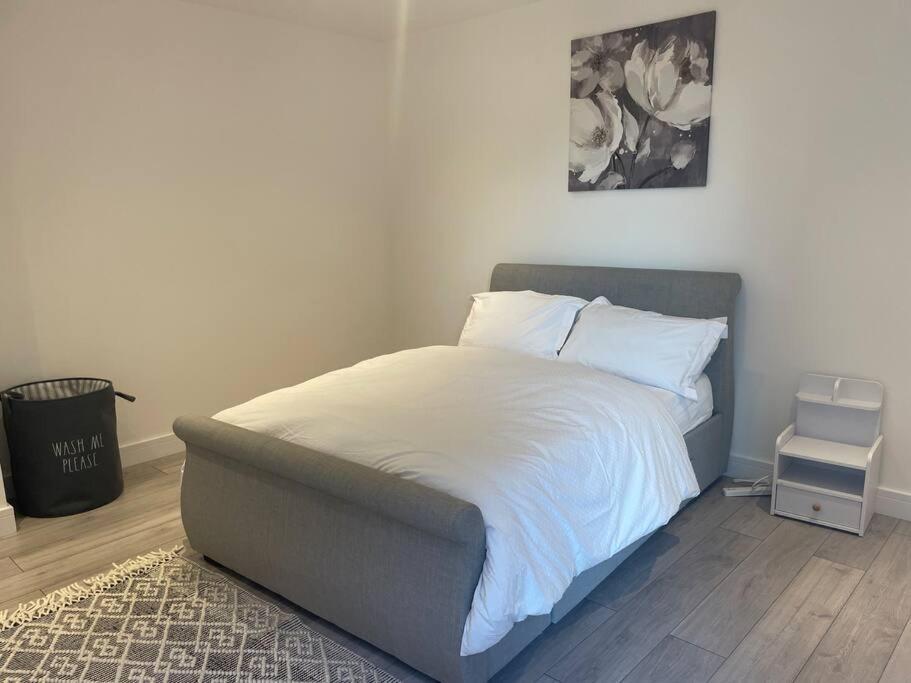 Stylish And Cosy 2 Bedroom Flat In Croydon