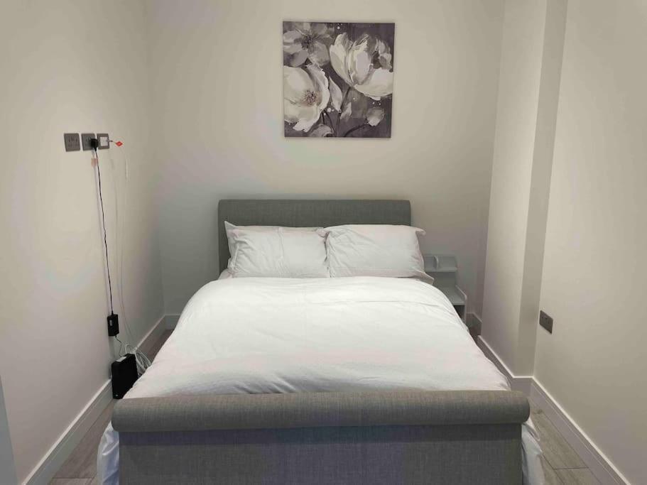 Apartment Stylish And Cosy 2 Bedroom Flat In *