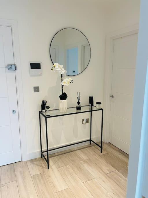Apartment Stylish And Cosy 2 Bedroom Flat In *